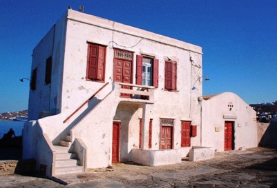 Characterful old building, Mykonos harbour