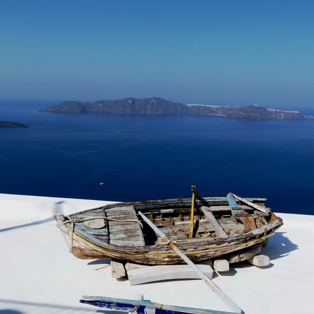 Rowboat street art, Fira, Santorini